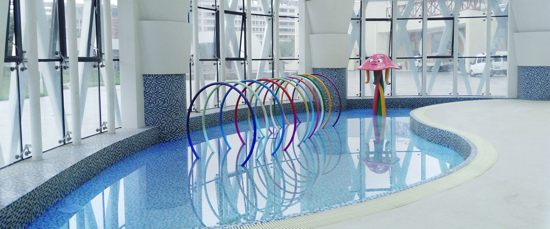 ���ͺ������ɹ����׶�԰