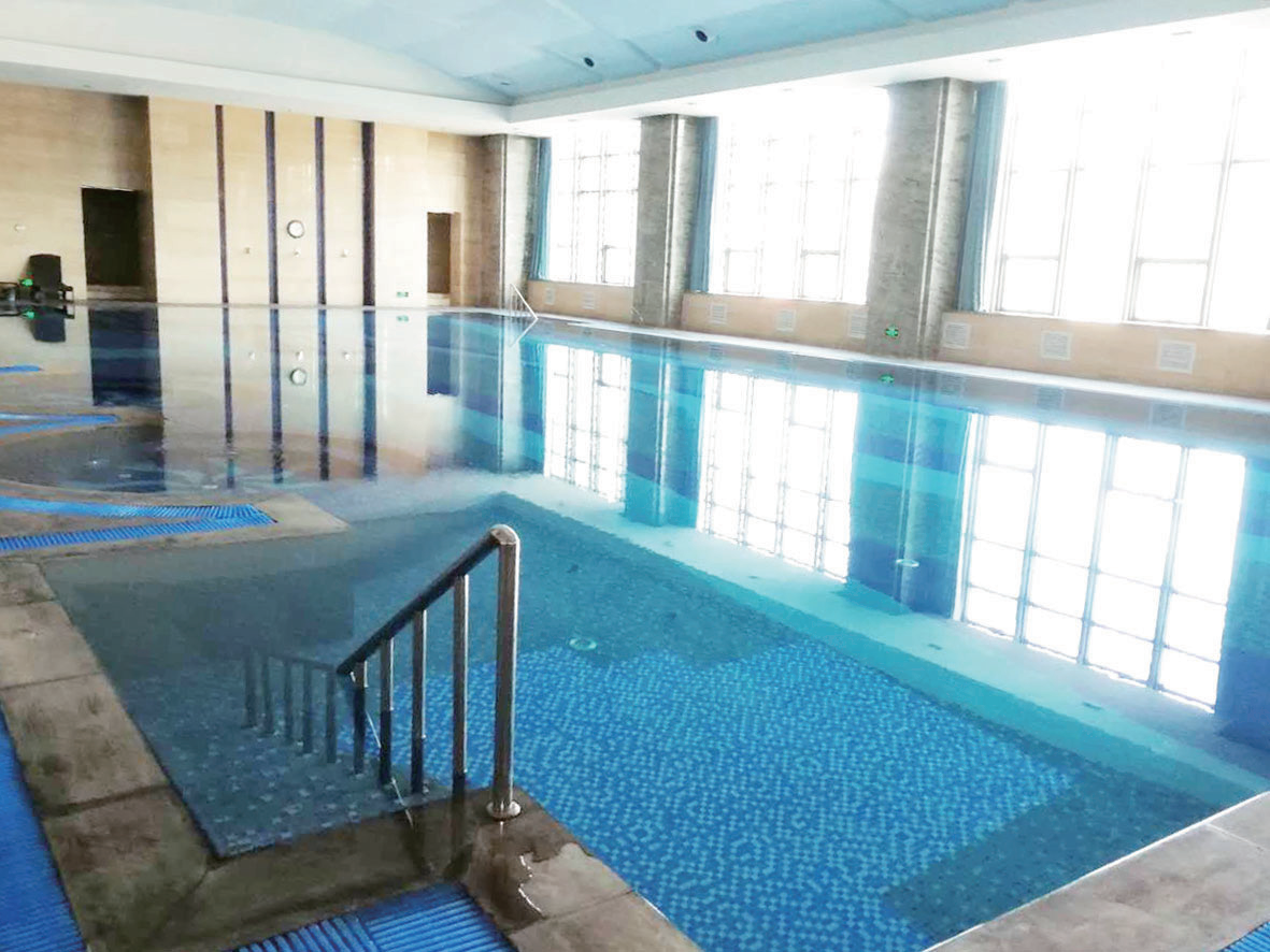 �����ηɼ���Ӿ�ع����ֳ�