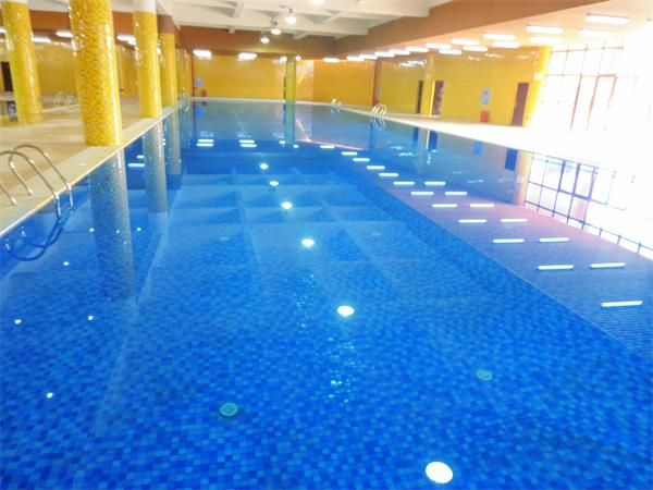 ��Ӿ�ػ�ˮ,Ӿ�ػ�ˮ