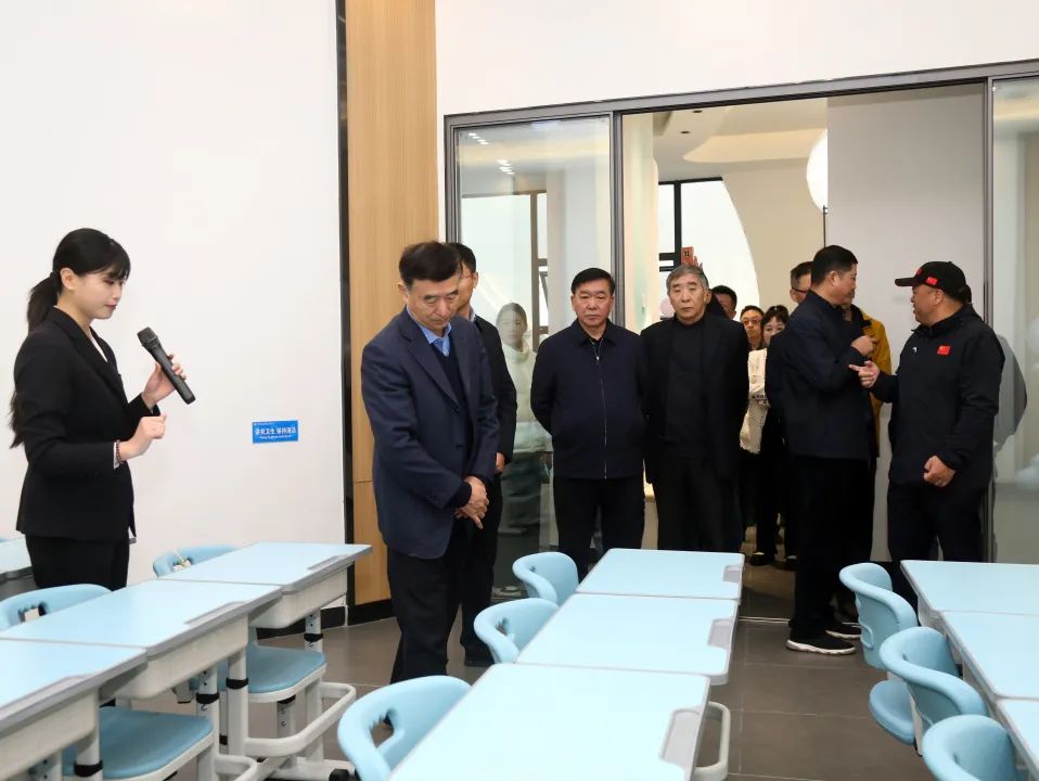 97����-����Ʒ��,Դ������