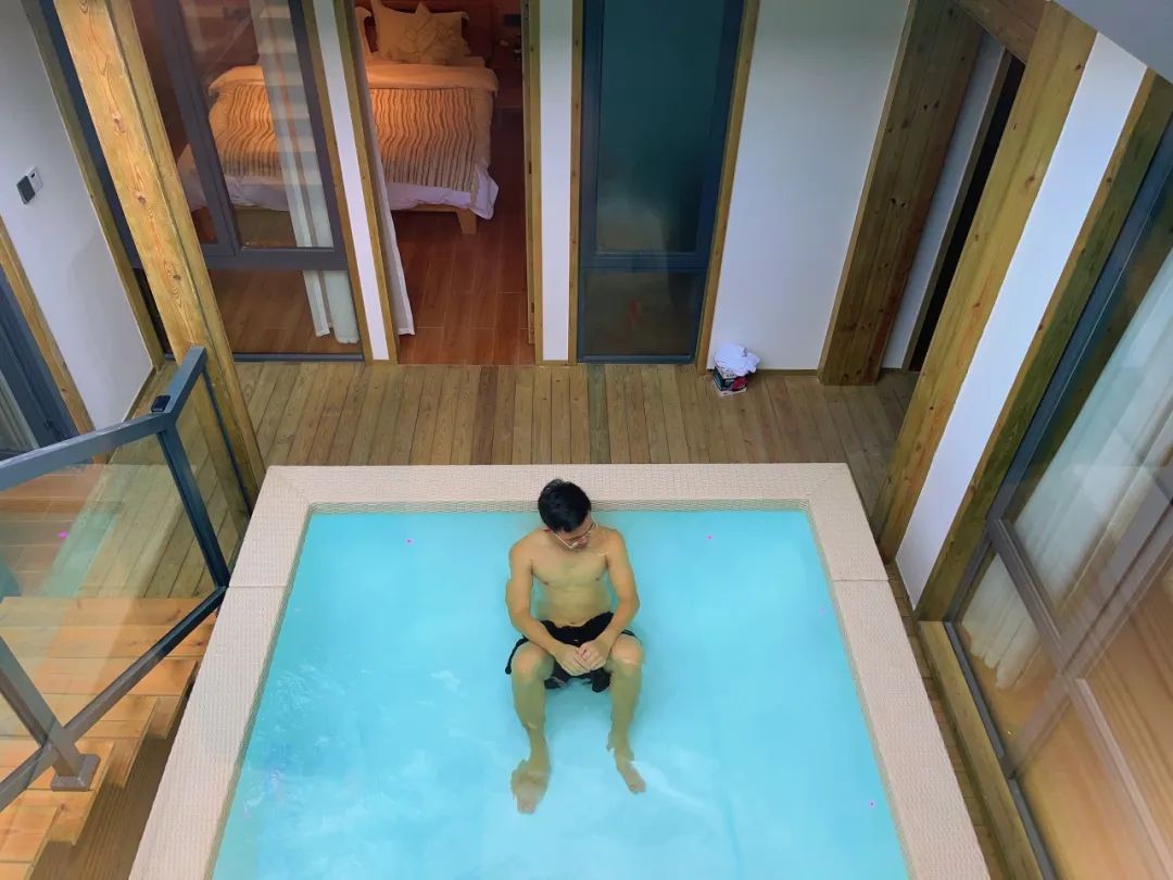 ������Ӿ��,����Ӿ��ˮ���óͷ�װ��,������Ӿ��װ��